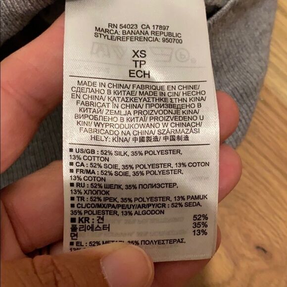 Banana republic gray 3/4 sleeves sweater XS - Picture 4 of 5